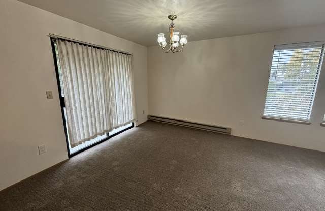 2638 Cascade Trail Unit B Gallery 3