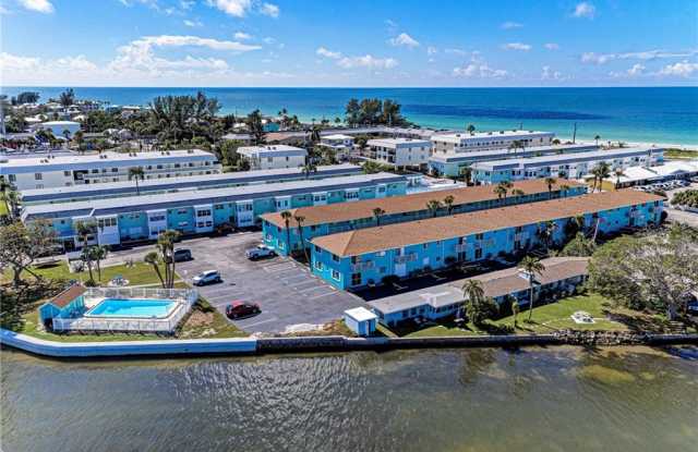 117 7th Street North - 117 7th Street North, Bradenton Beach, FL 34217