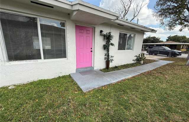 2155 NW 64th St photos photos