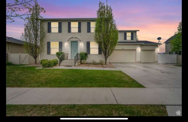 Beautiful 4 Bed / 3.5 Bath Home for Rent – American Fork, UT photos photos