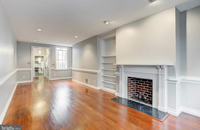242 ALBEMARLE STREET Gallery 3