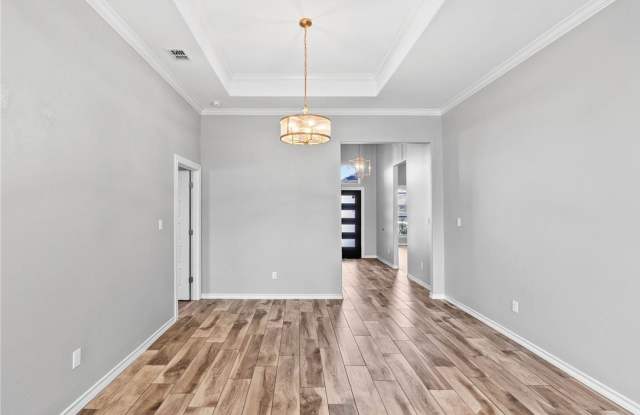 7341 Clapton Drive Gallery 4