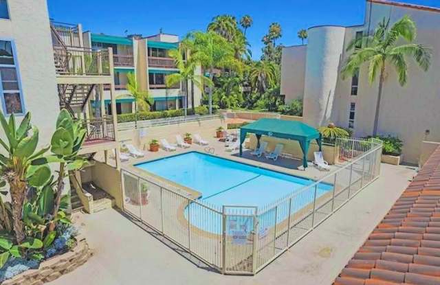 6333 La Jolla Blvd photos photos