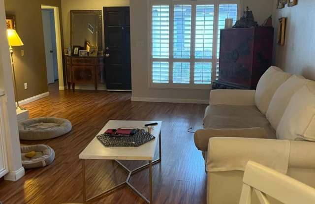 Spacious 3BR Condo in Bakersfield photos photos
