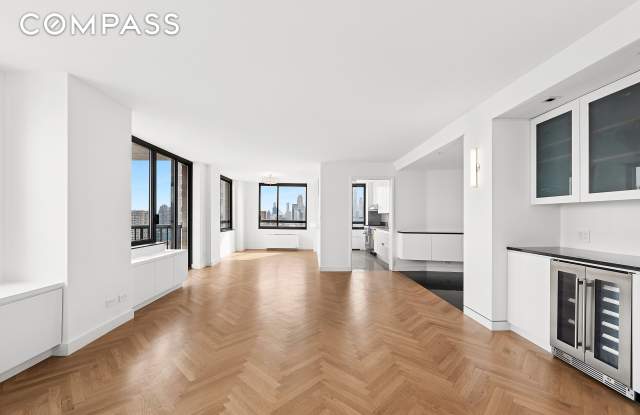171 East 84th Street - 171 East 84th Street, New York City, NY 10028