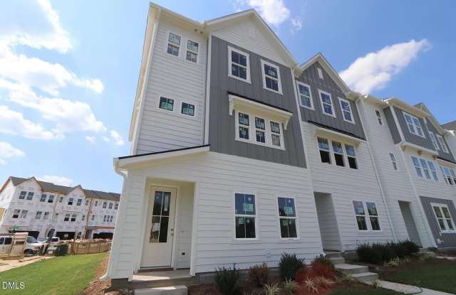 712 Icarus Lane photos photos