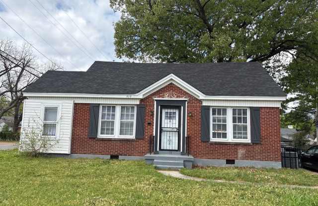 Newly Renovated Home in Hyde Park photos photos