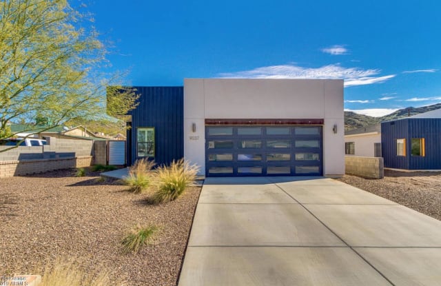 9037 N 13TH Place - 9037 North 13th Place, Phoenix, AZ 85020