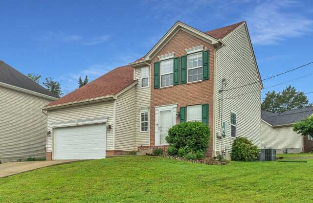 Three bed two bath home with 2 car garage. Less than 7 miles from airport  close to Percy Priest Lake photos photos