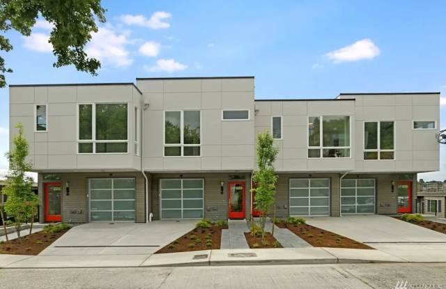 3Bd/2.5Ba Seattle Townhome Gallery 1