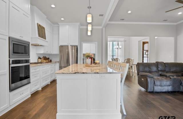 11771 Jayden Ln Gallery 4