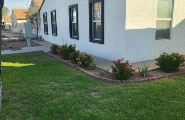 1101  East Roosevelt Street - 1101-1 photos photos