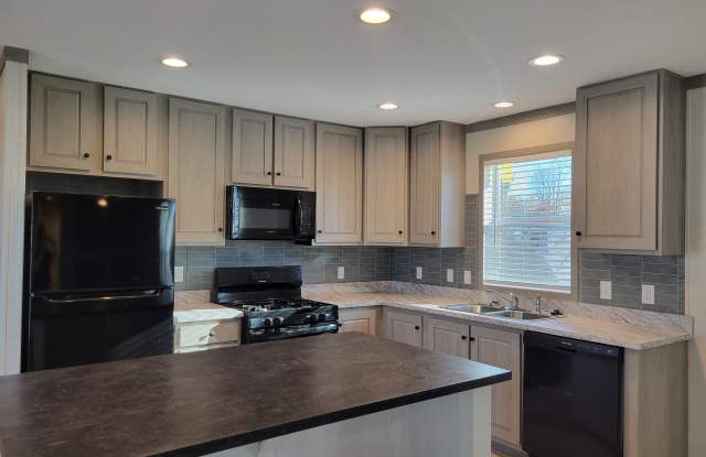 Avenue A Mobile Home Estates photos photos