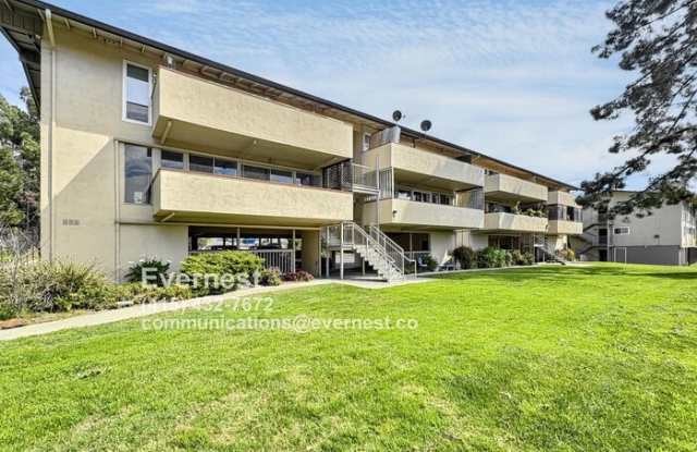 2345 Paloma Court photos photos
