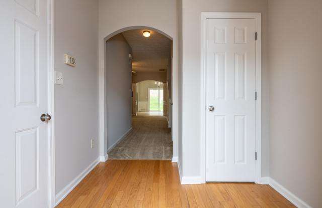 2259 Hawks Bluff Trl Gallery 2