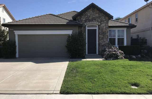 Beautiful Single Story, 3 Bedroom 2 Bath Brentwood - 1959 Las Flores Drive, Brentwood, CA 94513