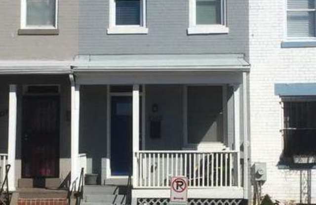 3545 6th St NW Gallery 2