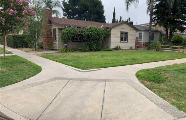 5758 Troost Avenue - 5758 Troost Avenue, Los Angeles, CA 91601