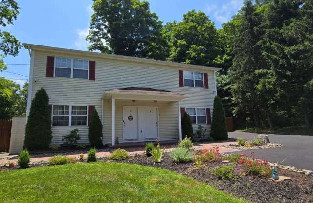 1335 Union Ave photos photos