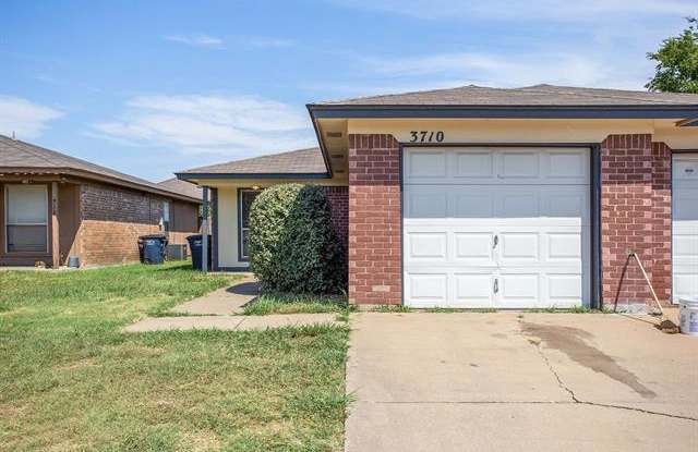 3710 Hulen Park Circle - 3710 Hulen Park Cir, Fort Worth, TX 76123
