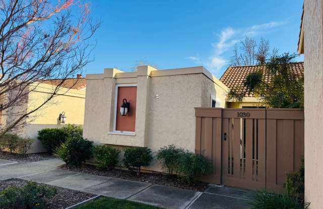 Wonderful, single level townhome w/attached garage available for move-in now! photos photos