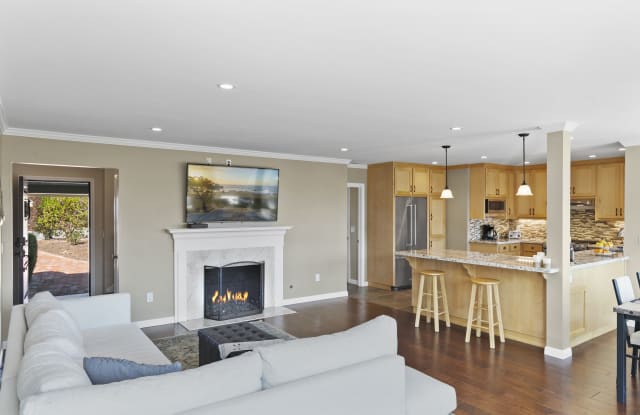 1036 Shell Avenue - 1036 Shell Avenue, Pacific Grove, CA 93950