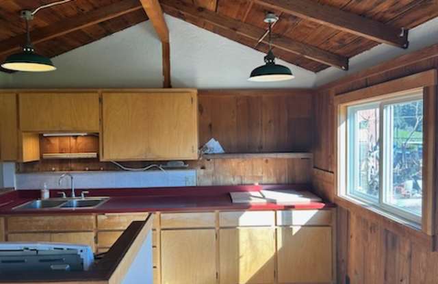 292 S Pippin Ln. #B Gallery 4