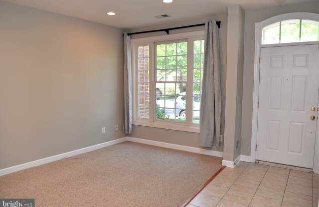 422 FERDINAND DAY DRIVE Gallery 3