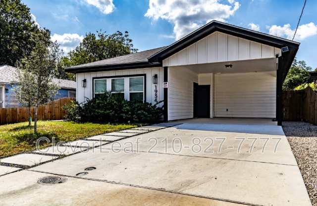 1934 Lamar St photos photos