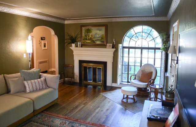 1 West Dartmouth Road Gallery 4