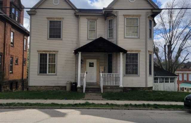 404 E Beau St photos photos