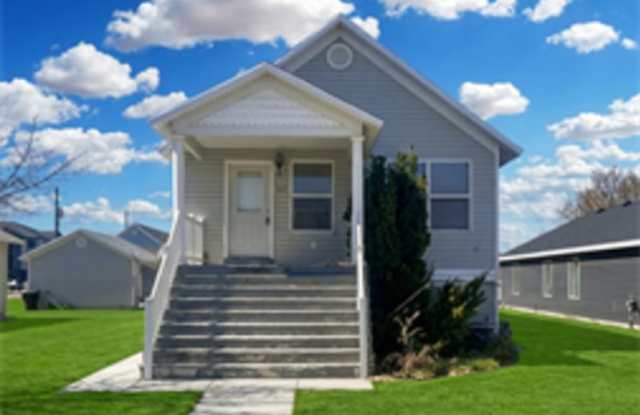 327 N 270 W Gallery 1