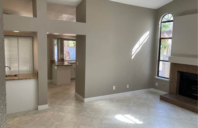 1918 Old Mill Lane Gallery 3