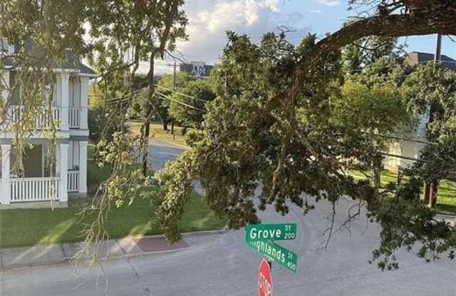 400 Highlands Street photos photos