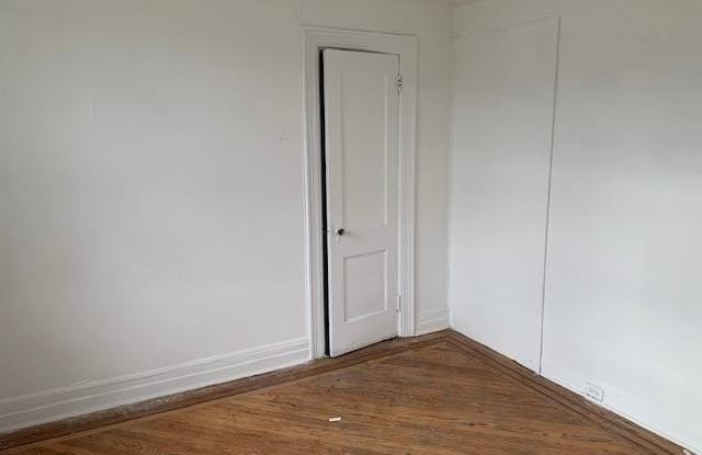 1181 Sackett Ave Gallery 3