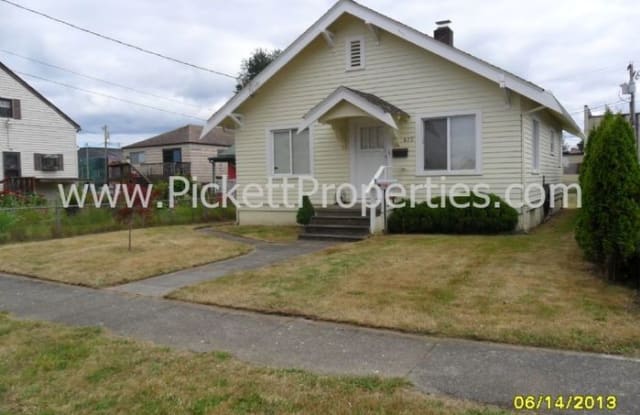 829 Drive Martin Luther King Way - 829 Dr Martin Luther King Way, Bremerton, WA 98337