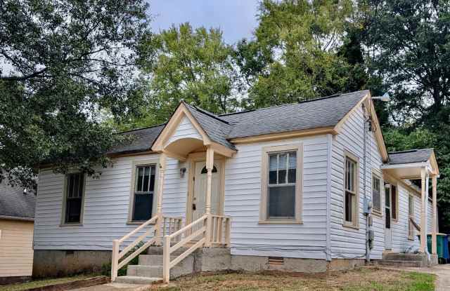145 HERRING l 3 BED, 2 BATH Gallery 1