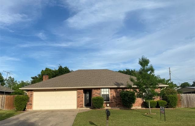 3 W Sharon Drive - 3 West Sharon Drive, Krum, TX 76249