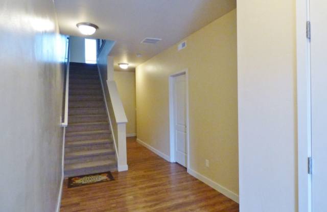 5106 W Laureston Way Gallery 2
