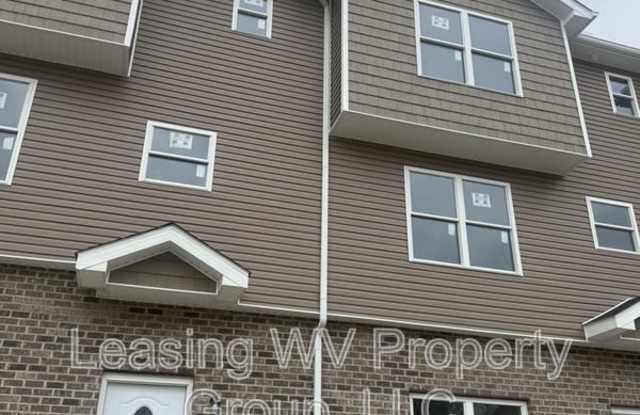 158 Christian Court photos photos