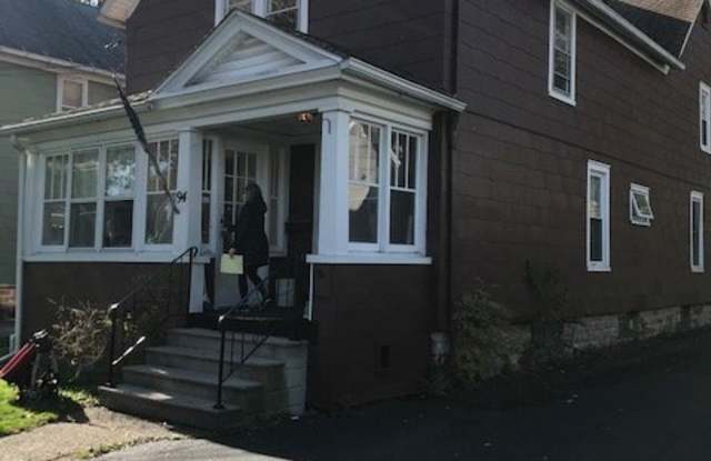94 Bouck Street - 4 photos photos