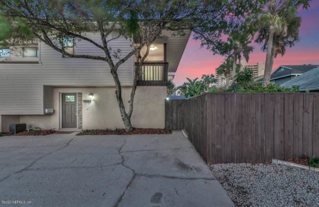 2075 2ND ST N - 2075 North 2nd Street, Jacksonville Beach, FL 32250
