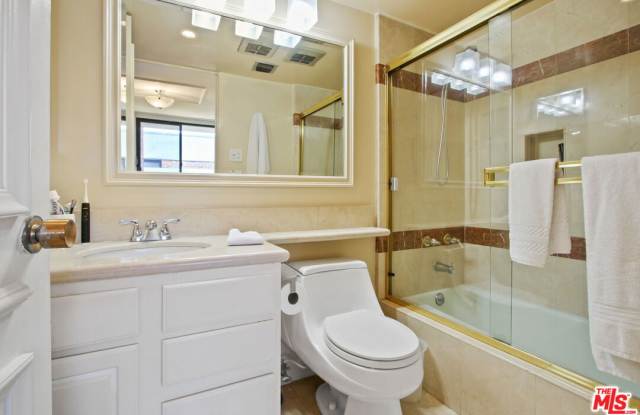 9303 Burton Way photos photos