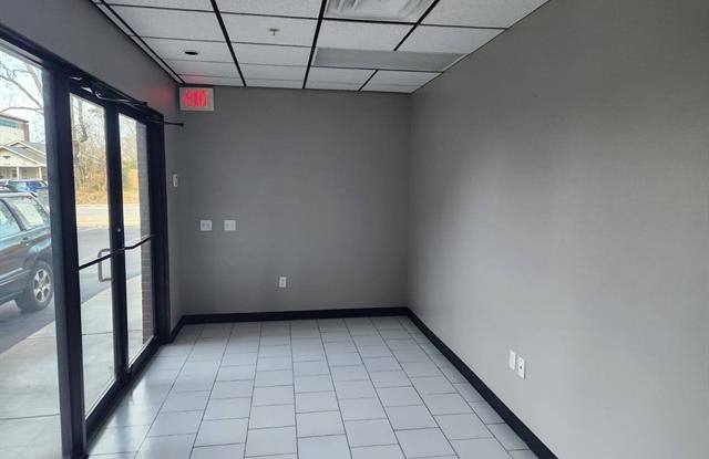 418 E B Street - 418 East B Street, Jenks, OK 74037