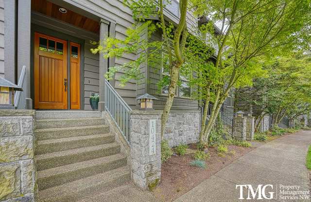 Refined Portland Residence Near Forest Park & NW 23rd photos photos