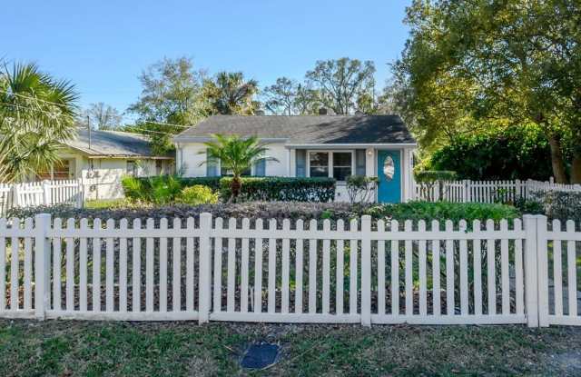 414 W NORTH BAY STREET N - 414 West North Bay Street, Tampa, FL 33603