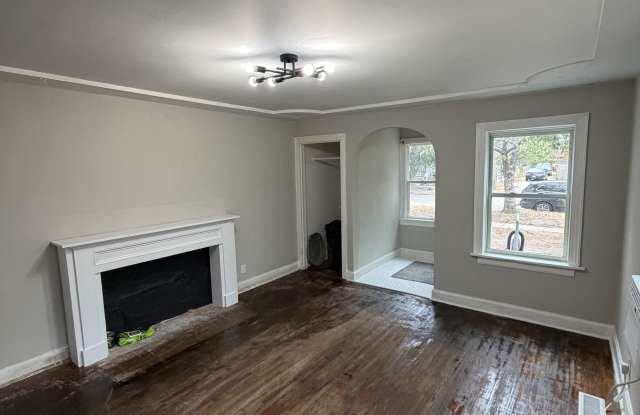 1021 Jackson North Avenue - 1 Gallery 3
