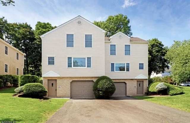 8 Magnolia Ct photos photos
