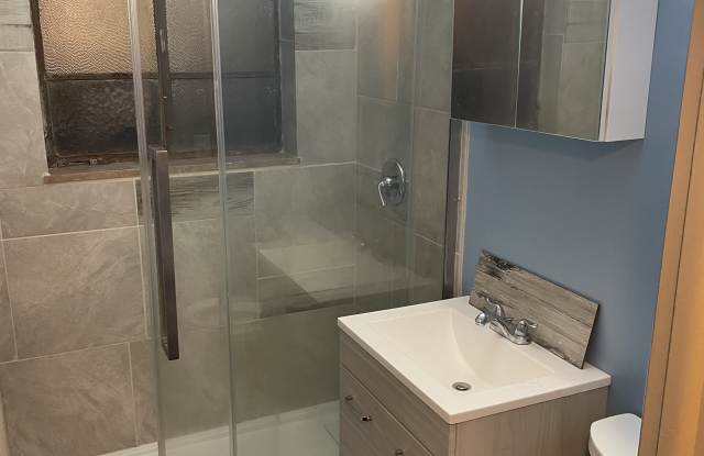 4233 Ridge Rd photos photos