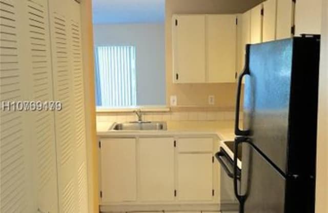 412 Northwest 108th Terrace - 412 Northwest 108th Terrace, Pembroke Pines, FL 33026